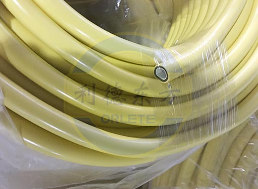 Three layer composite gas rubber hose